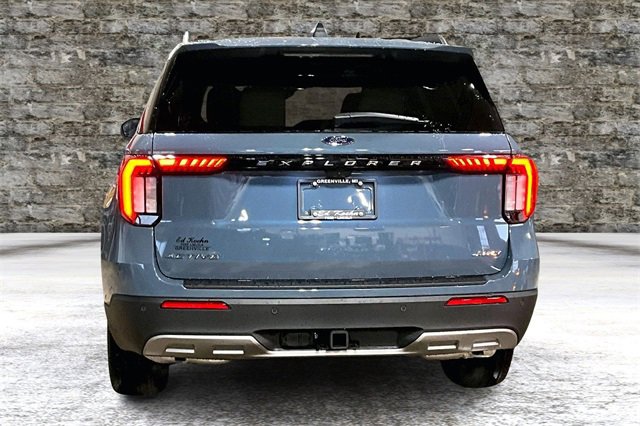 New 2026 Ford Explorer Active w/ Active Comfort Package image 4