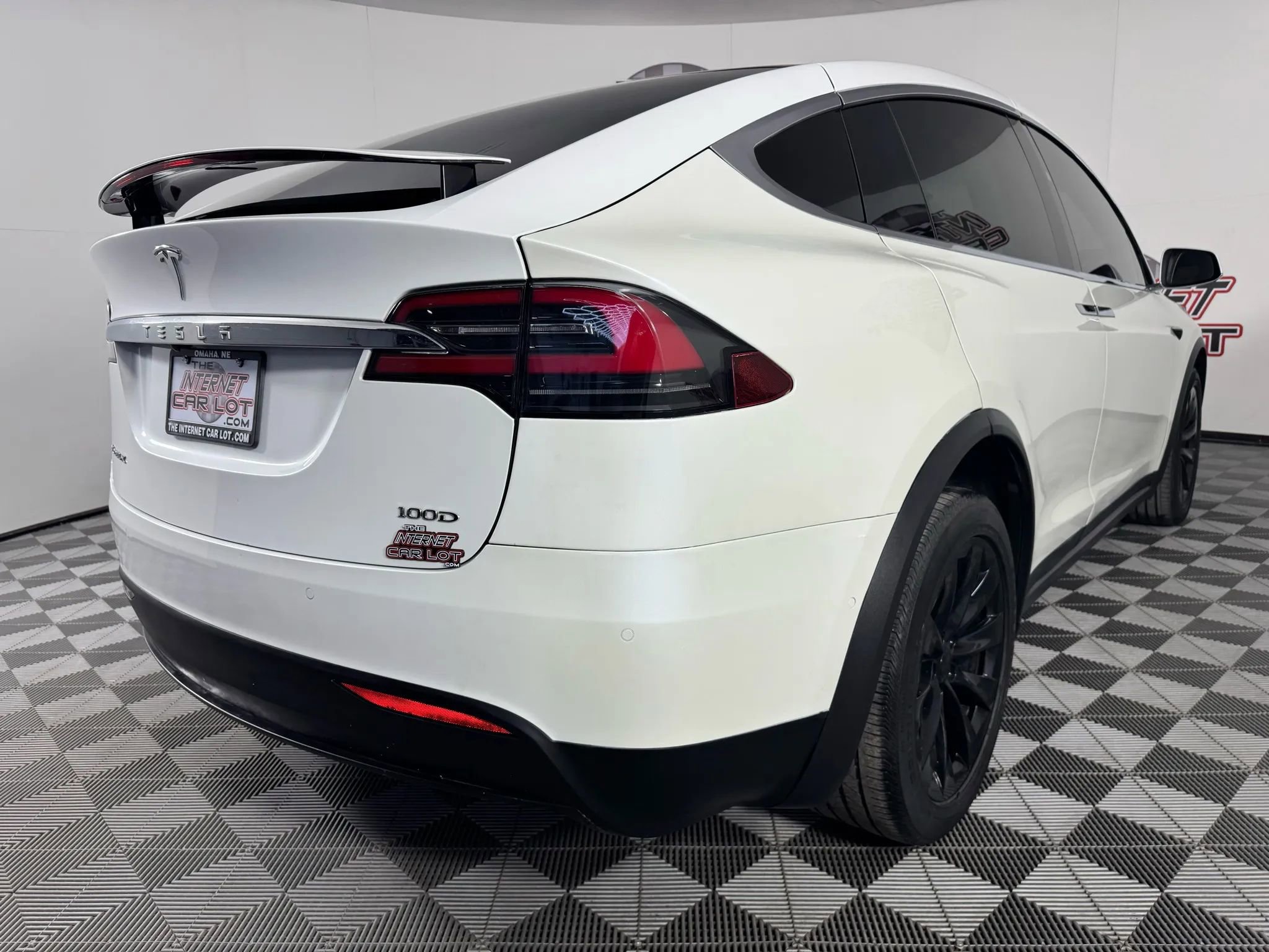 Used 2017 Tesla Model X 100D image 28