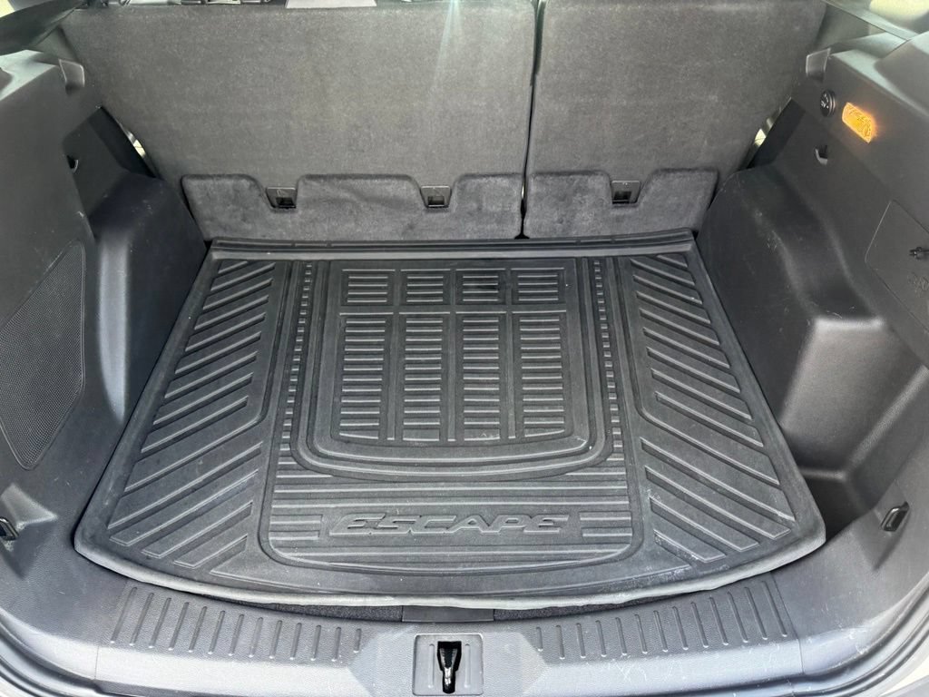 Used 2016 Ford Escape Titanium FWD image 46