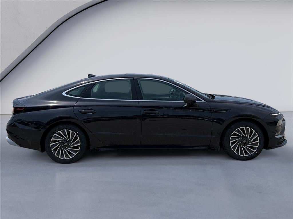 New 2026 Hyundai Sonata Limited FWD image 6