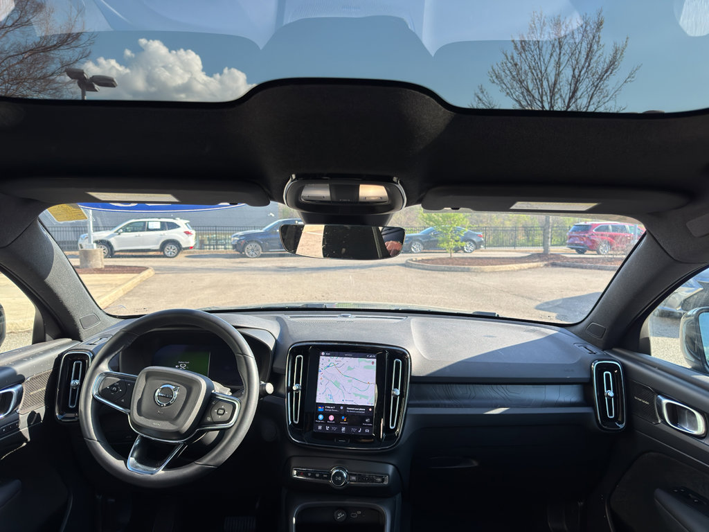 Used 2023 Volvo C40 P8 Recharge Ultimate w/ Protection Package Premier image 12