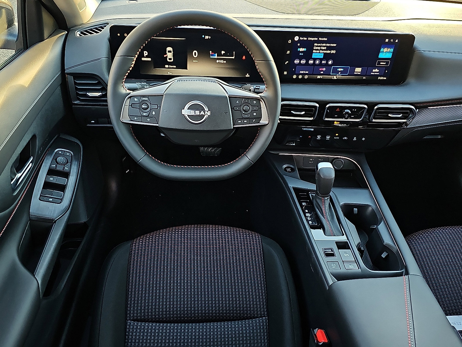 New 2026 Nissan Sentra SR w/ Floor Mat Package image 7