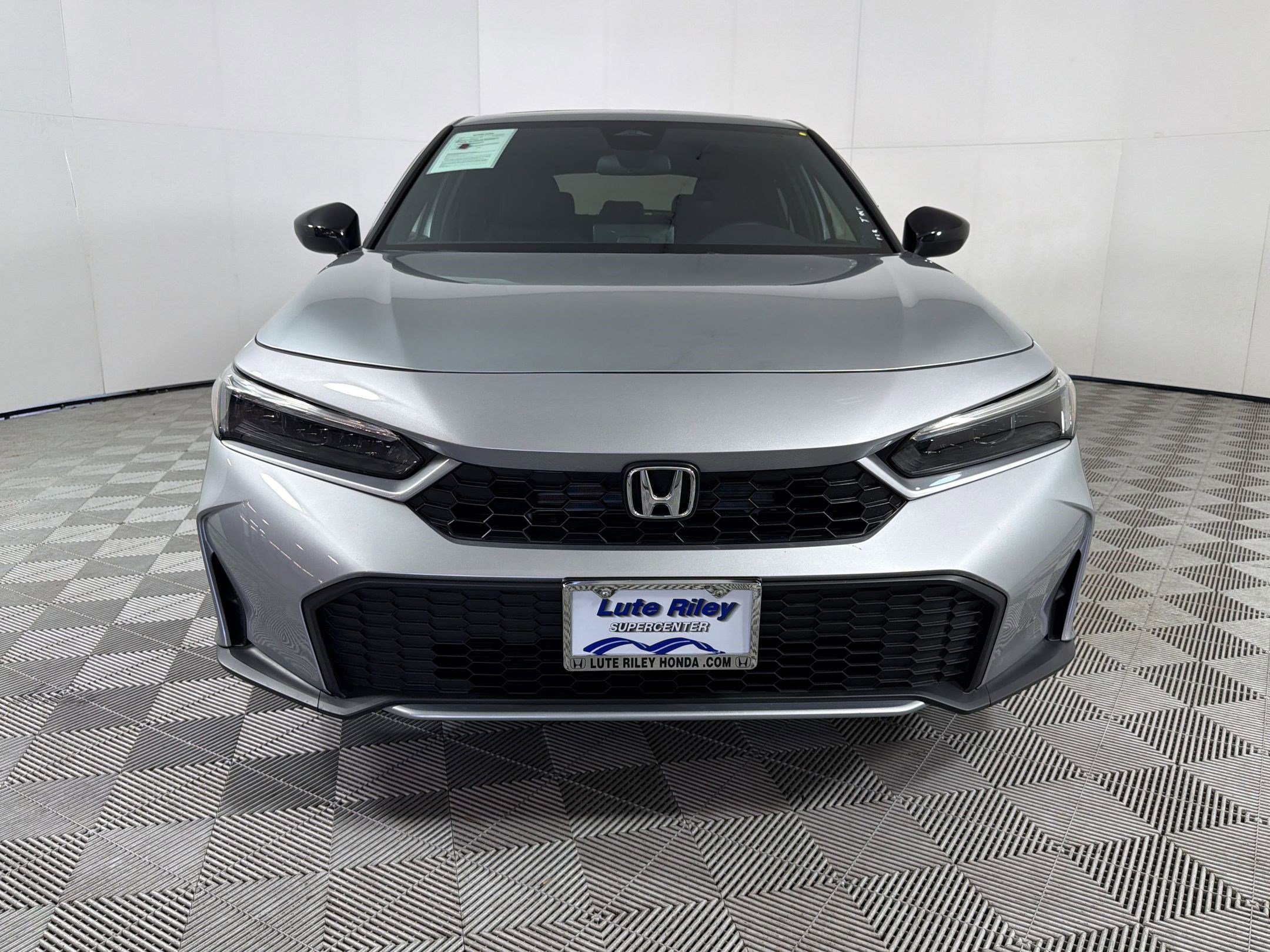 Used 2025 Honda Civic Sport image 6