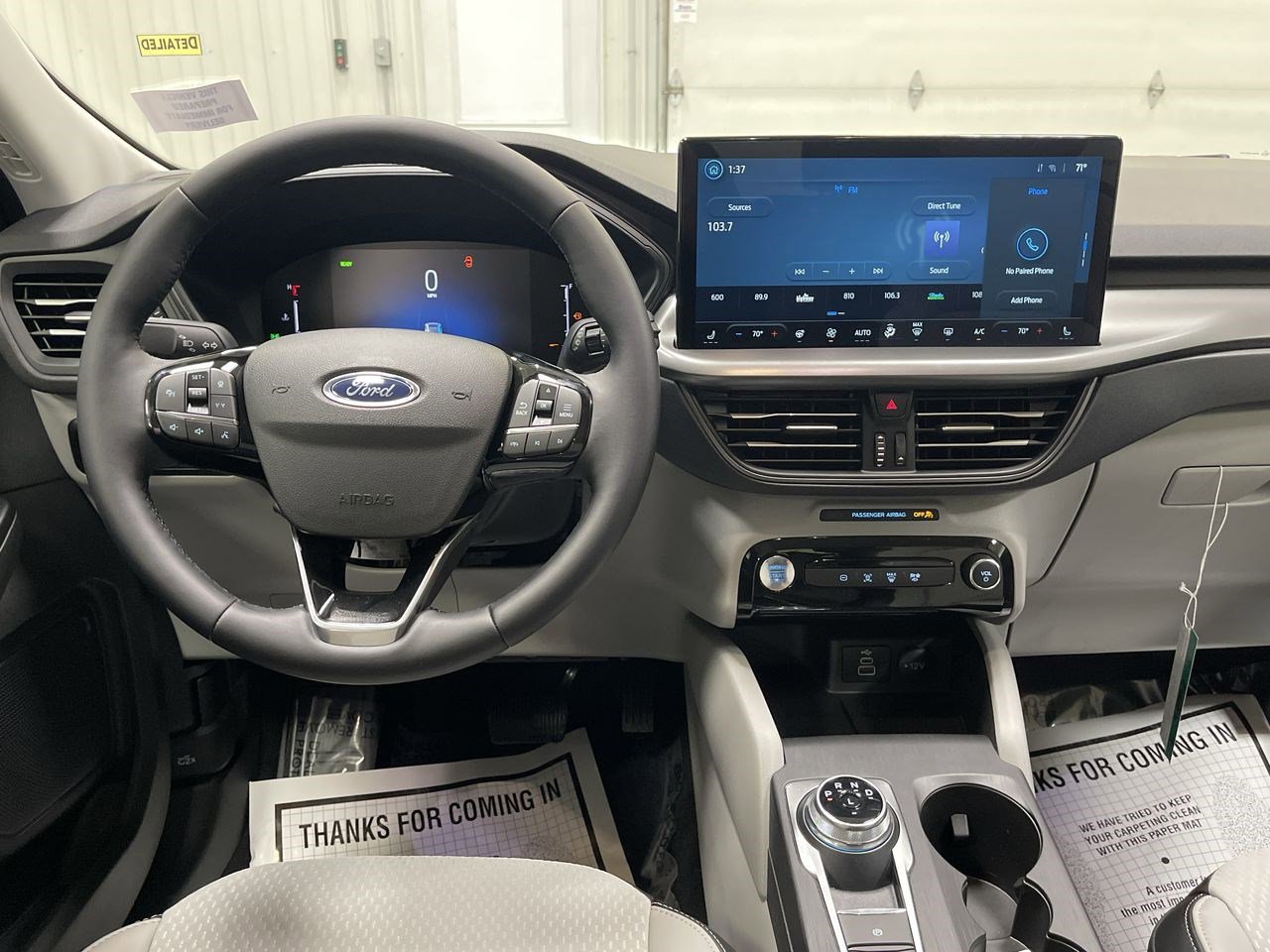 New 2025 Ford Escape SE image 25