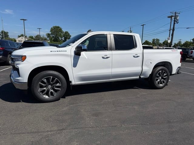 Certified 2022 Chevrolet Silverado 1500 LT AWD/4WD image 4