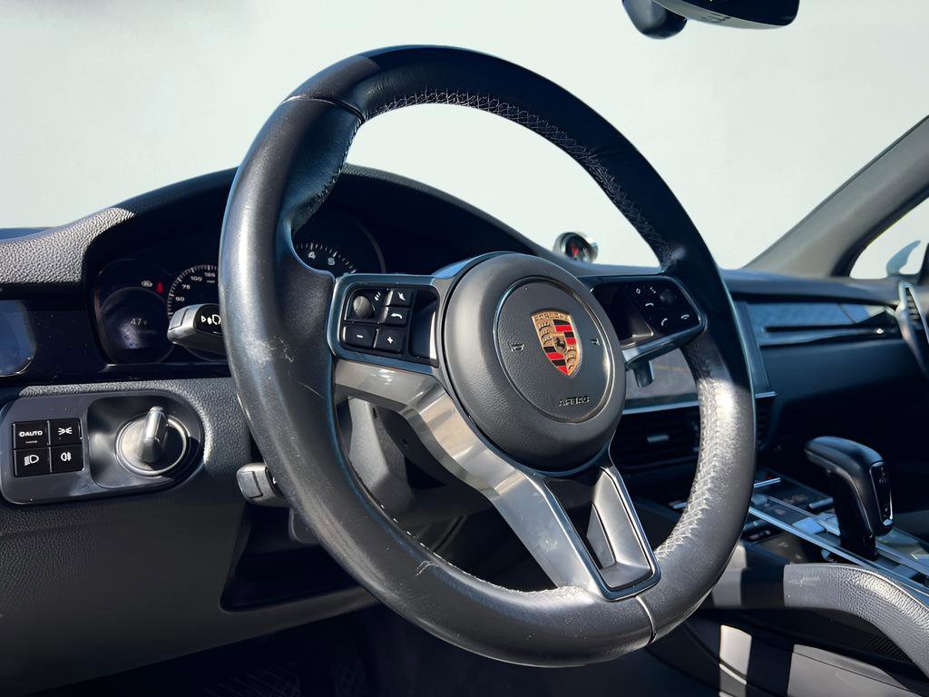 Used 2020 Porsche Cayenne AWD/4WD image 43