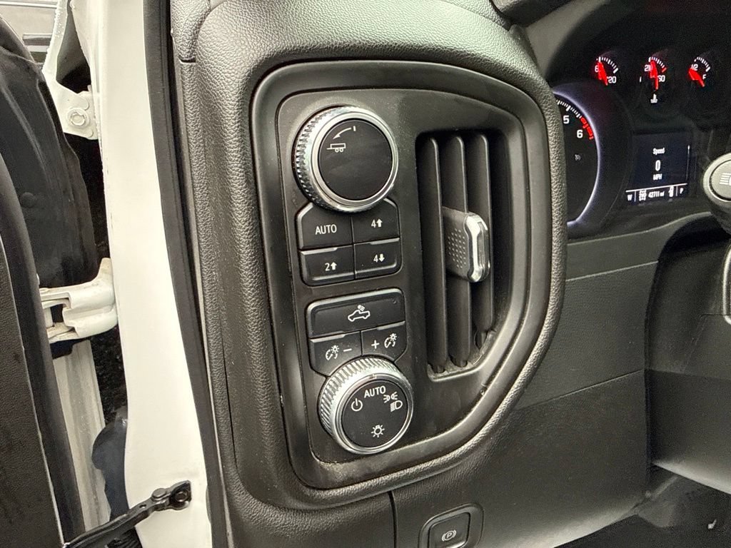 Used 2023 GMC Sierra 1500 Pro w/ Graphite Edition AWD/4WD image 23