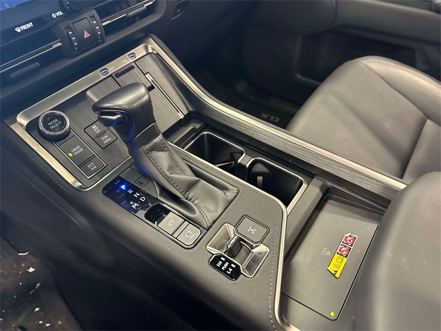 Used 2024 Lexus GX 550 image 33