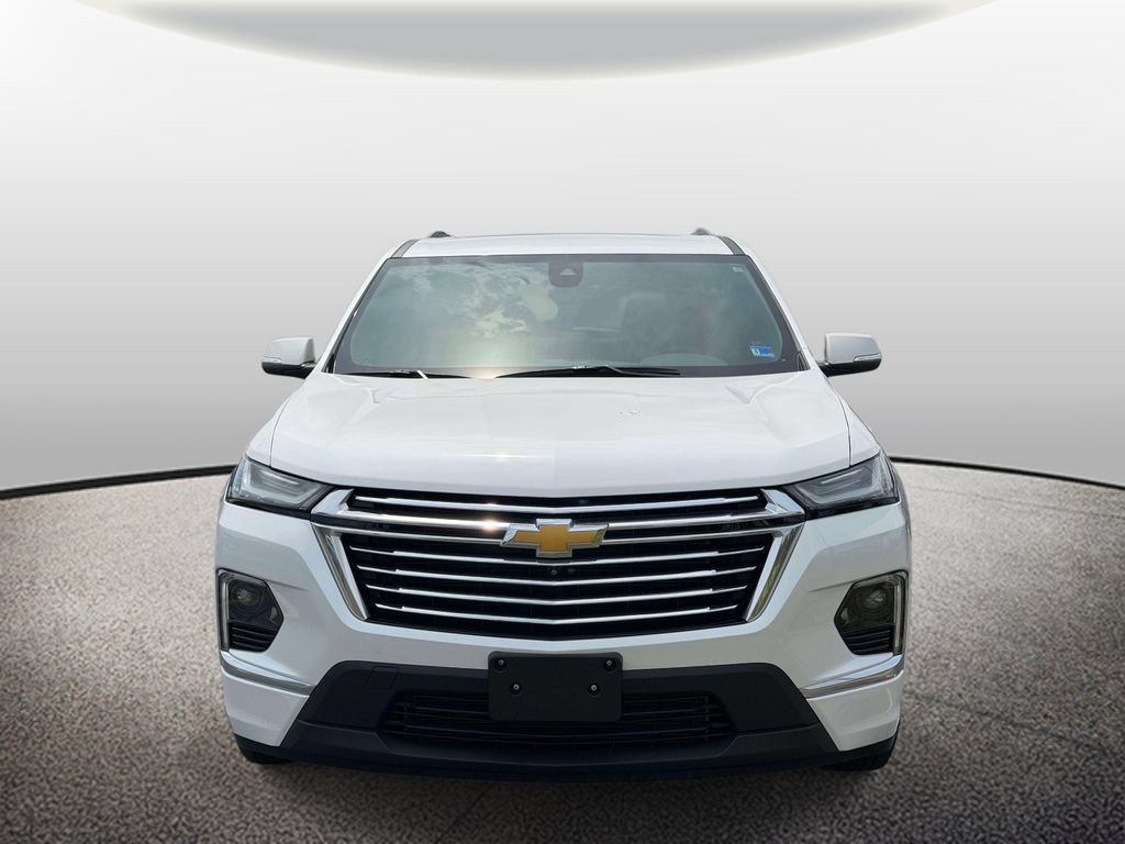 Used 2023 Chevrolet Traverse Premier FWD image 8