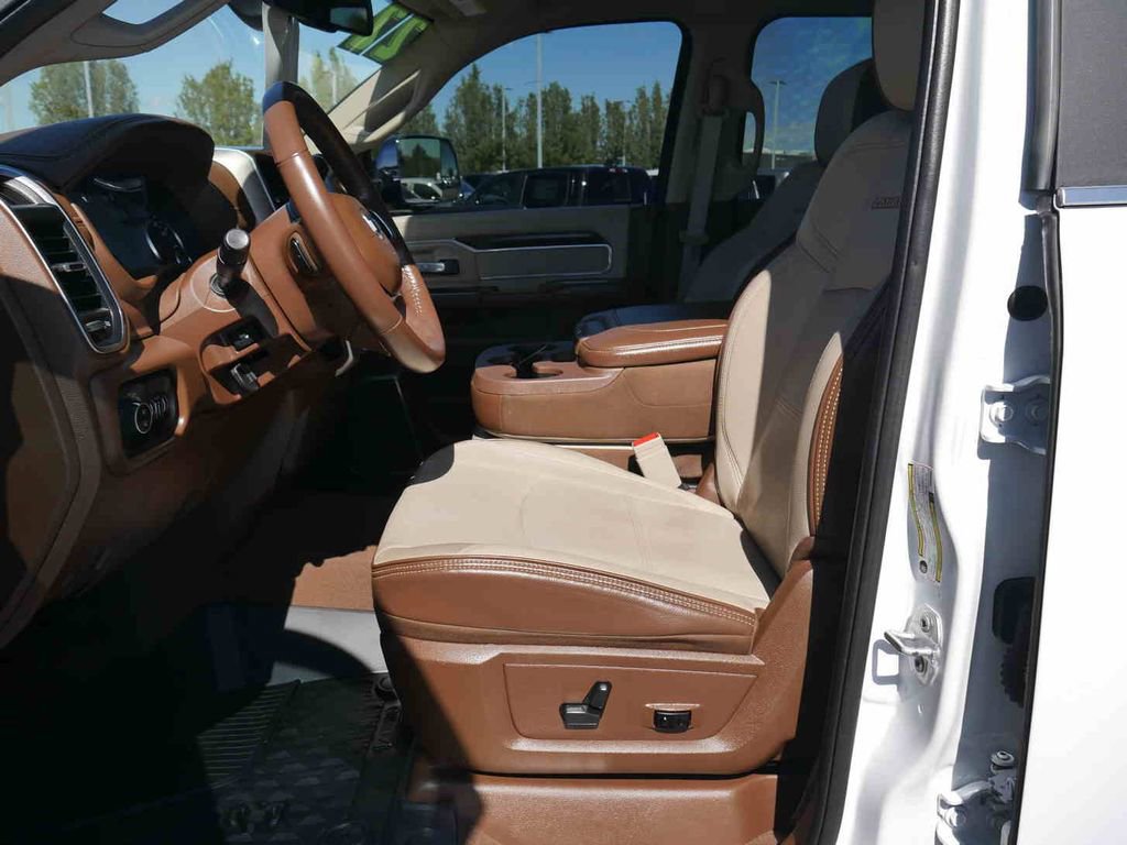 Certified 2022 RAM 3500 Laramie AWD/4WD image 35