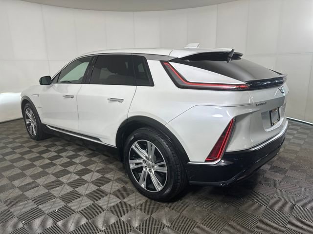 Used 2024 Cadillac Lyriq Tech image 5