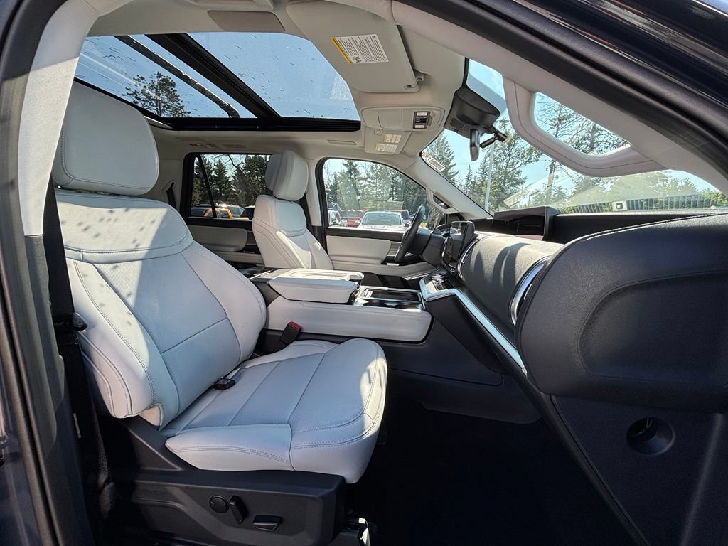 New 2027 Ford Expedition Max Platinum AWD/4WD image 21