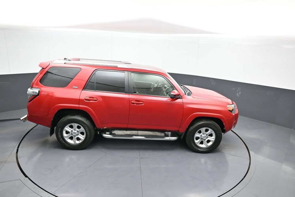 Used 2016 Toyota 4Runner SR5 AWD/4WD image 35