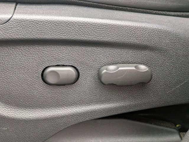 Used 2024 Chevrolet Trax RS w/ Driver Confidence Package image 21