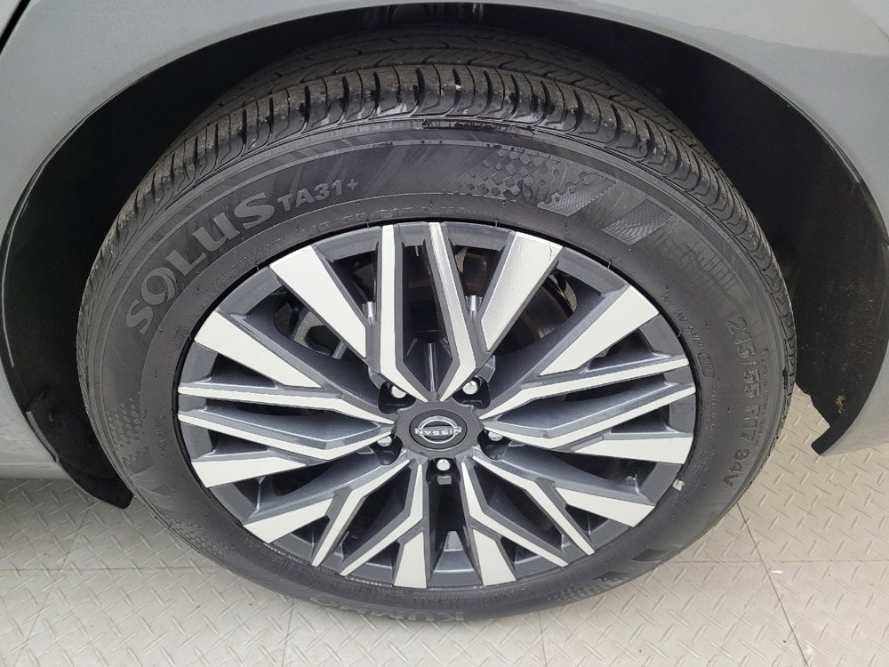 Used 2024 Nissan Altima 2.5 SV image 31