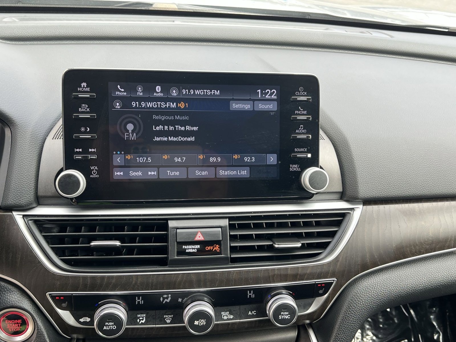 Used 2019 Honda Accord EX image 18