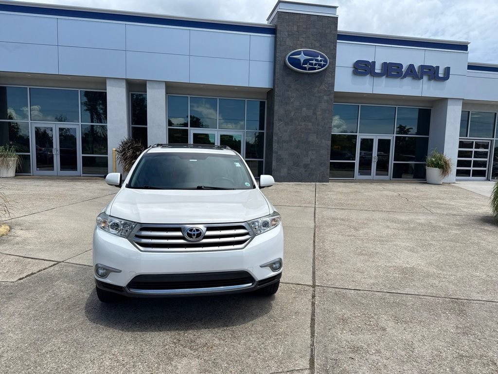 Used 2013 Toyota Highlander Limited FWD video 2