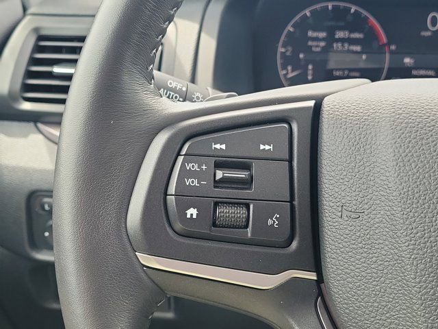 Certified 2025 Honda Ridgeline RTL image 21