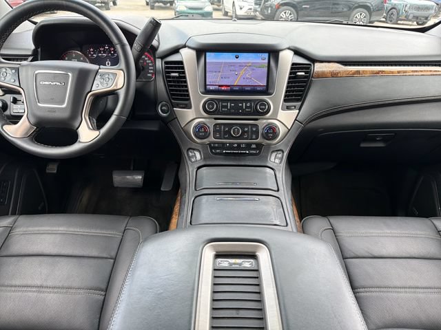 Used 2015 GMC Yukon XL Denali w/ Premium Package AWD/4WD image 13