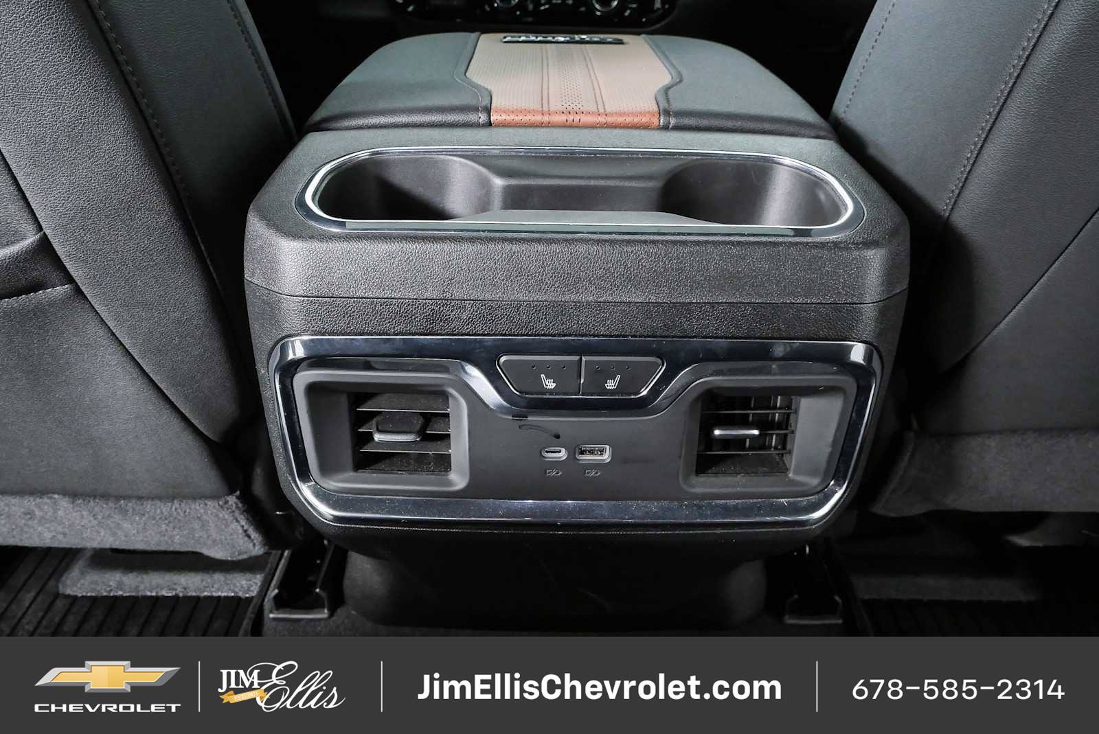Certified 2024 Chevrolet Silverado 2500 High Country w/ Technology Package AWD/4WD image 19