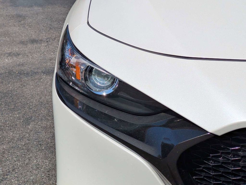 Used 2023 MAZDA MAZDA3 s image 10