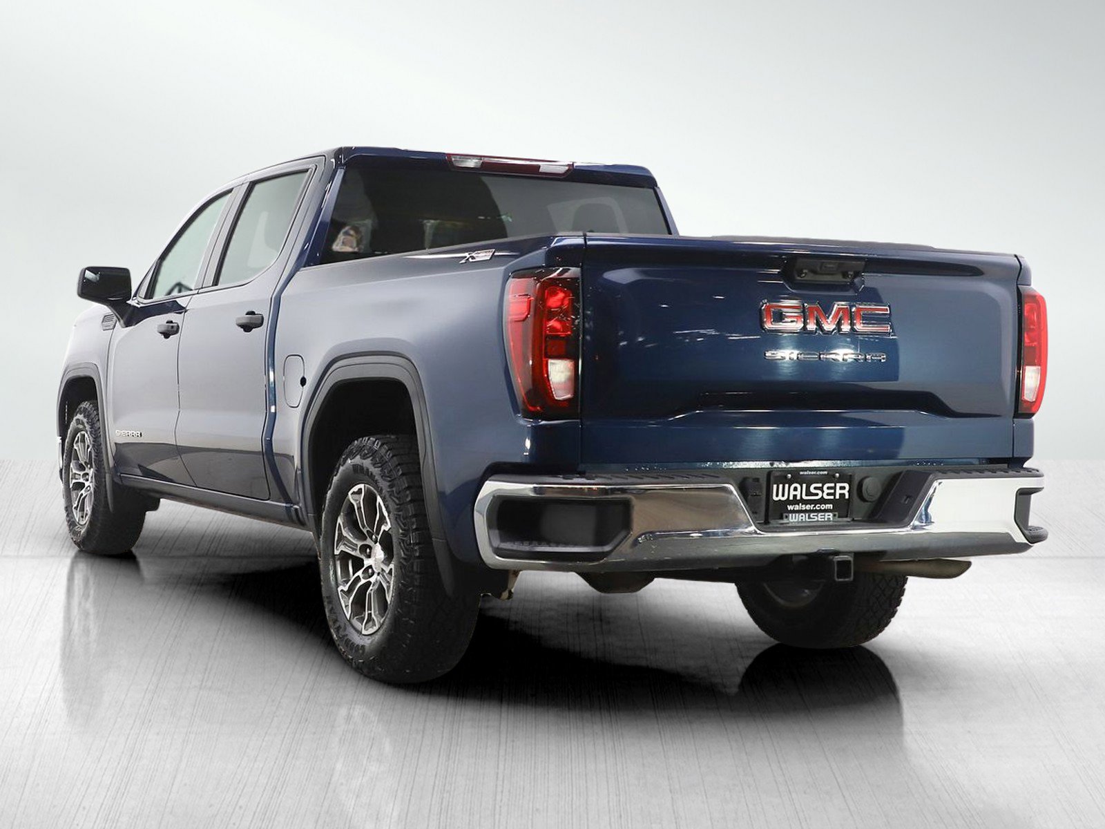 Used 2022 GMC Sierra 1500 Pro w/ Pro Value Package image 3