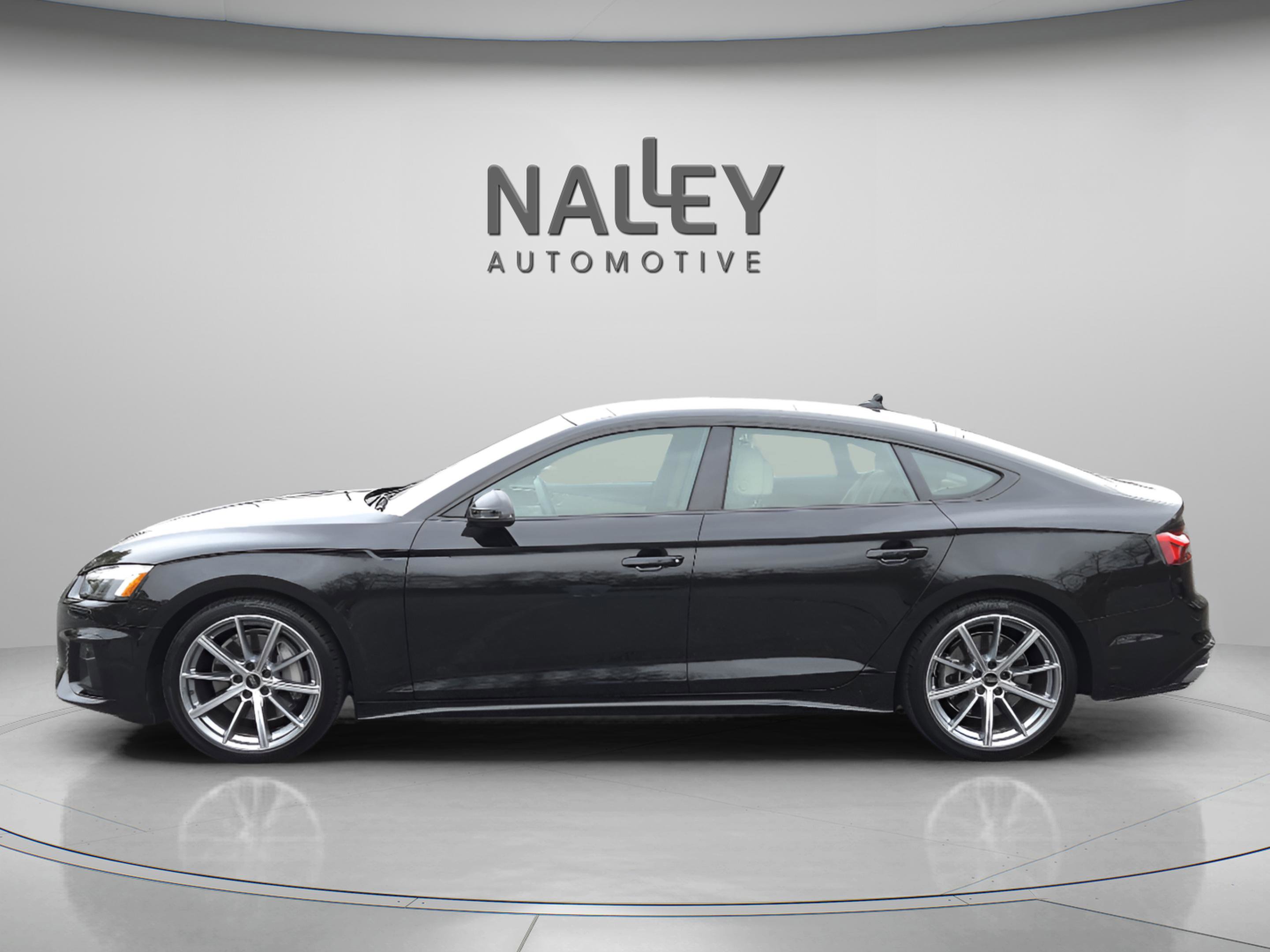 Used 2025 Audi A5 2.0T Premium Plus w/ Convenience Plus Package image 3