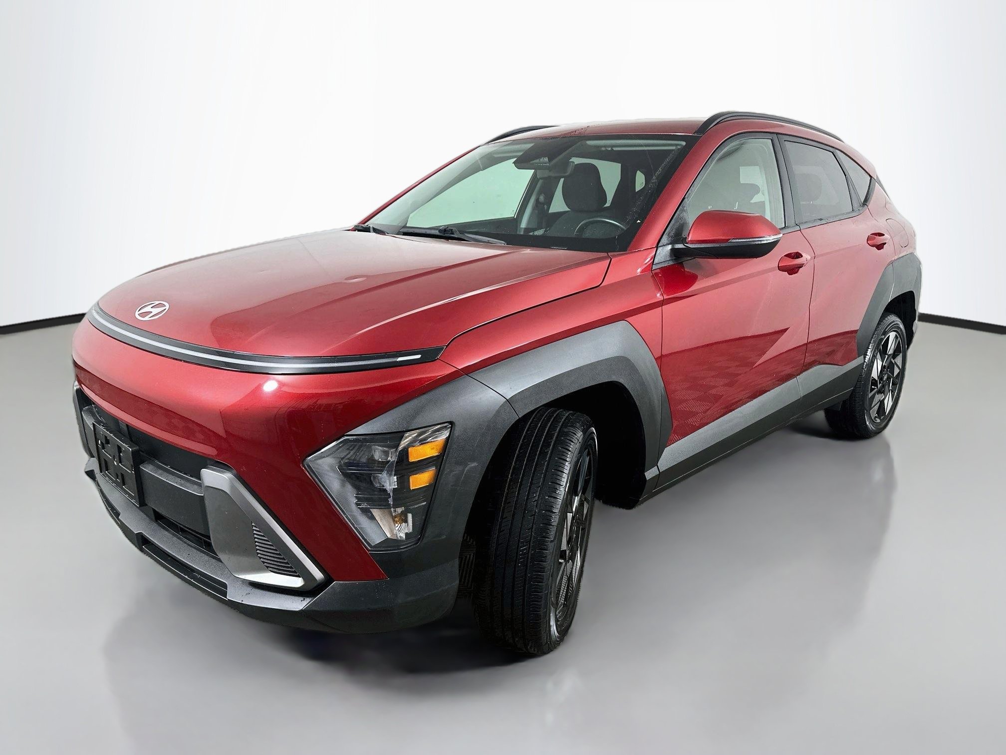 Certified 2025 Hyundai Kona SEL AWD/4WD image 3