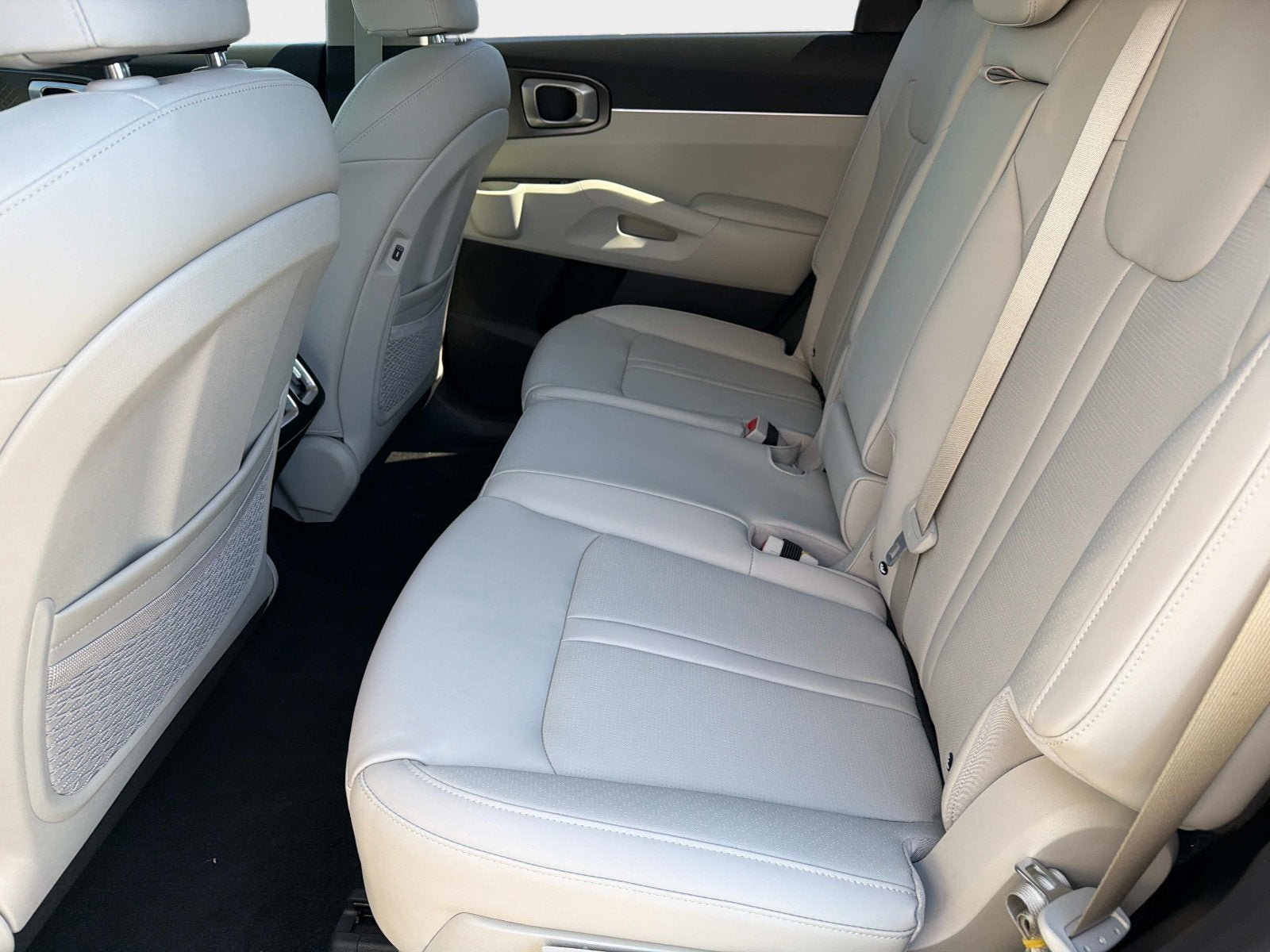New 2026 Kia Sorento EX FWD image 11