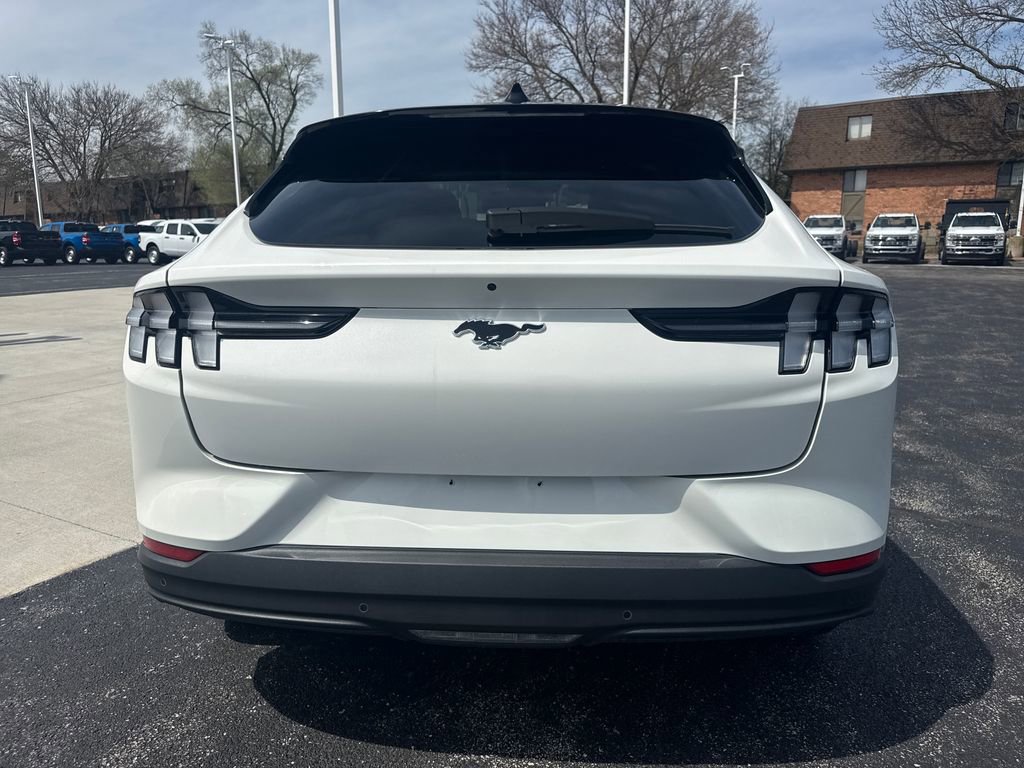 Used 2025 Ford Mustang Mach-E Premium image 8