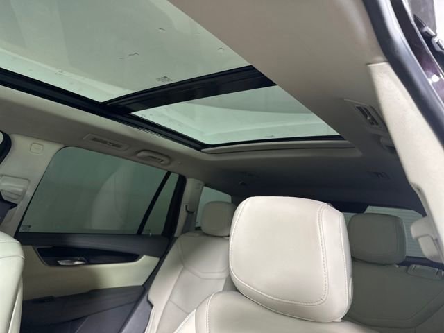 Used 2021 Cadillac XT6 Premium Luxury w/ LPO, Floor Liner Package image 12