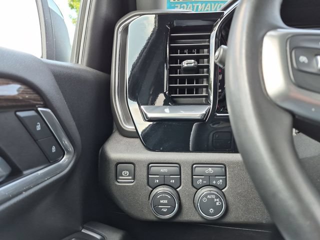 Used 2025 Chevrolet Silverado 1500 LT AWD/4WD image 20