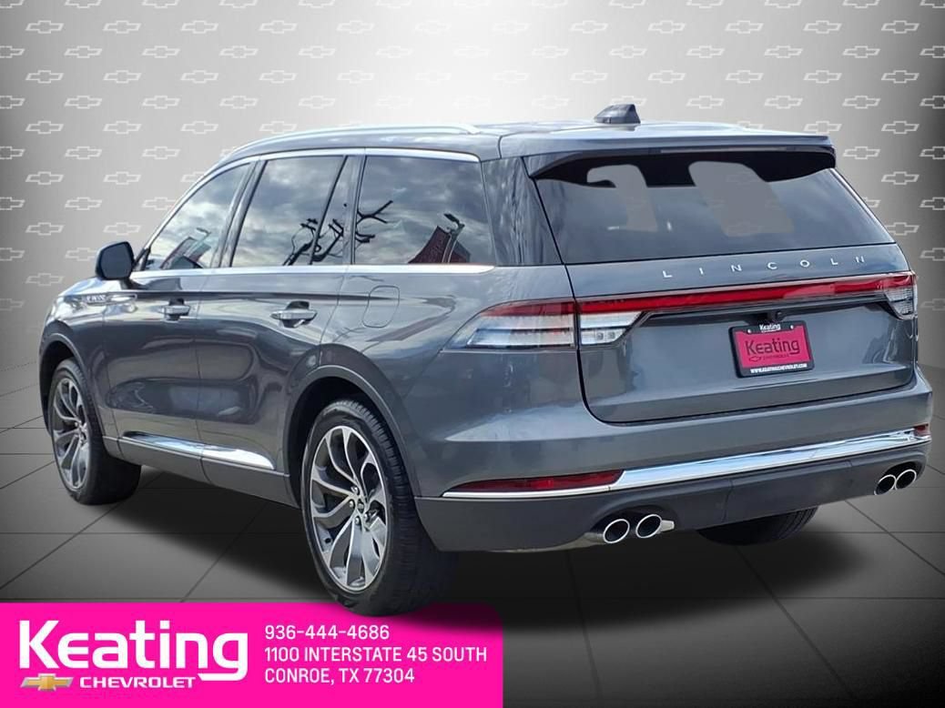Used 2025 Lincoln Aviator Reserve w/ Illumination Package RWD image 2