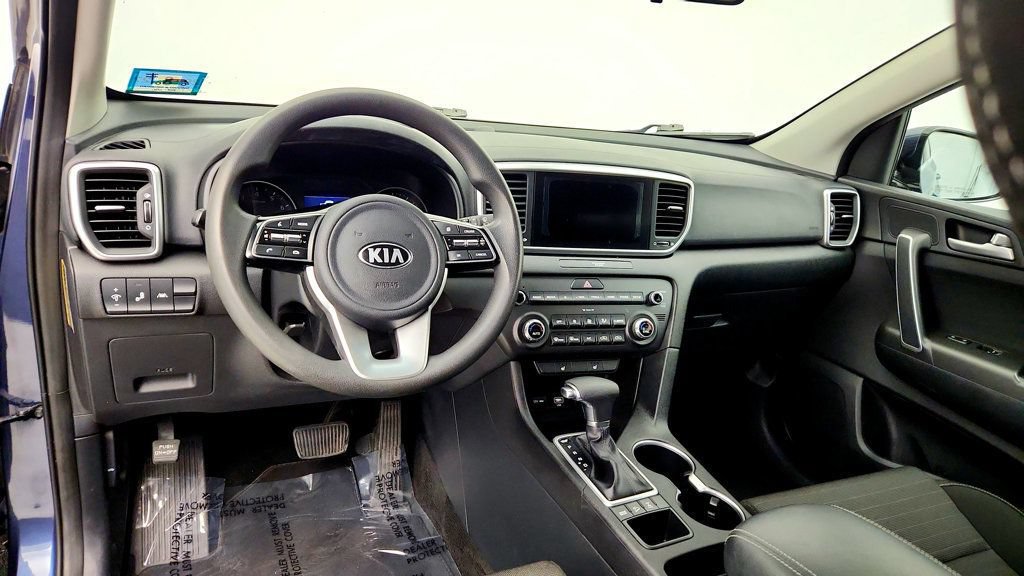 Used 2020 Kia Sportage LX w/ LX Popular Package AWD/4WD image 12