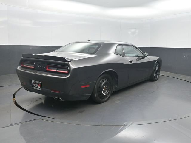Used 2022 Dodge Challenger GT w/ Performance Handling Group RWD image 5