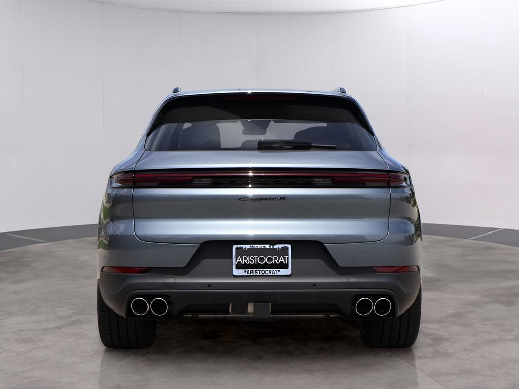 New 2026 Porsche Cayenne S AWD/4WD image 5