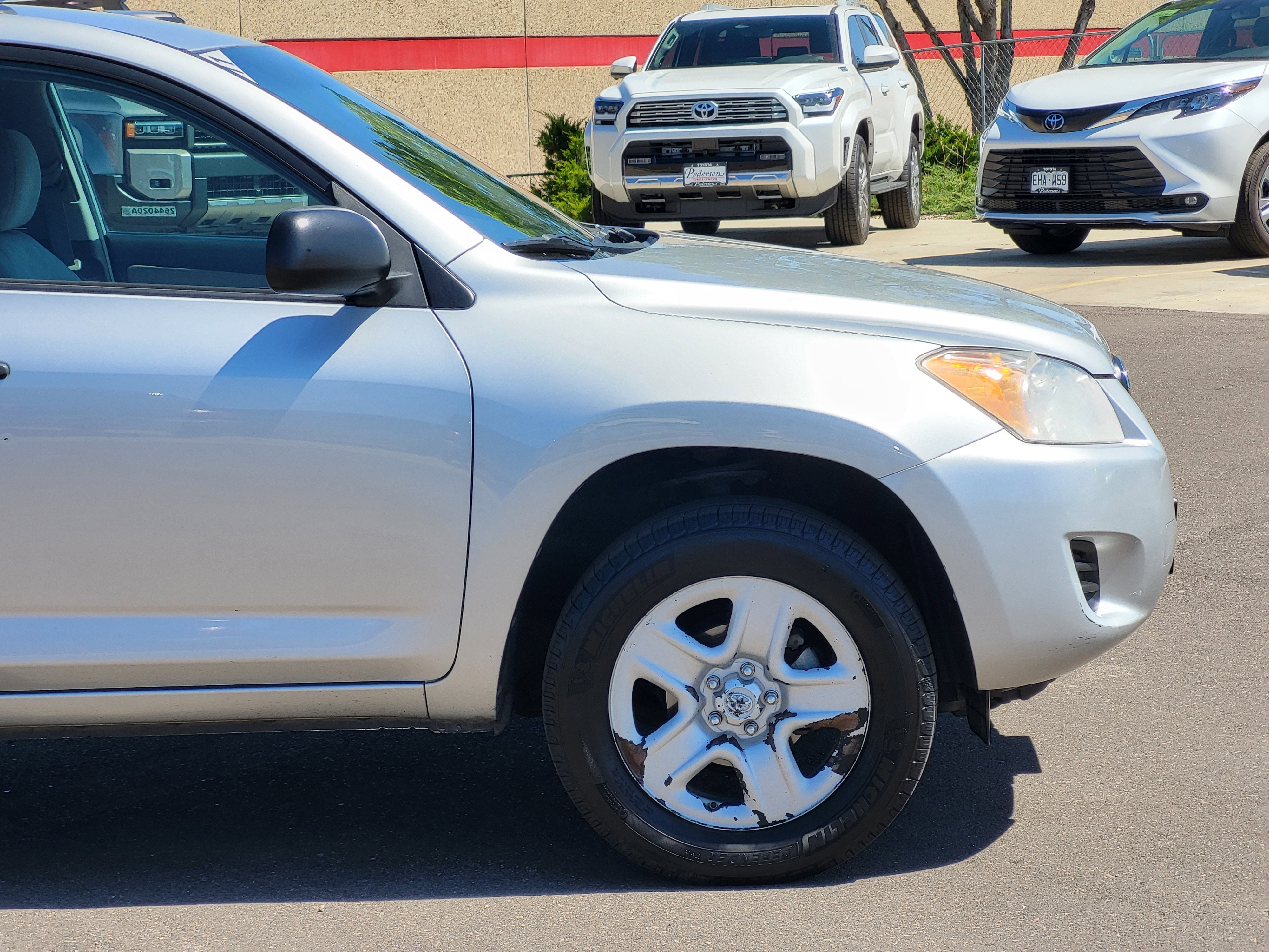 Used 2011 Toyota RAV4 4WD w/ Base L4 Extra Value Pkg image 7