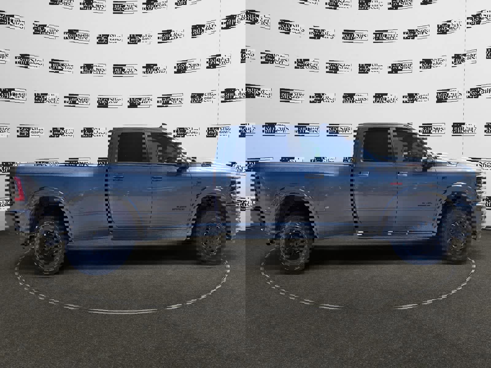 Used 2022 RAM 3500 Limited image 7