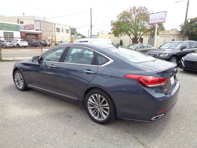Used 2017 Genesis G80 3.8 RWD image 4