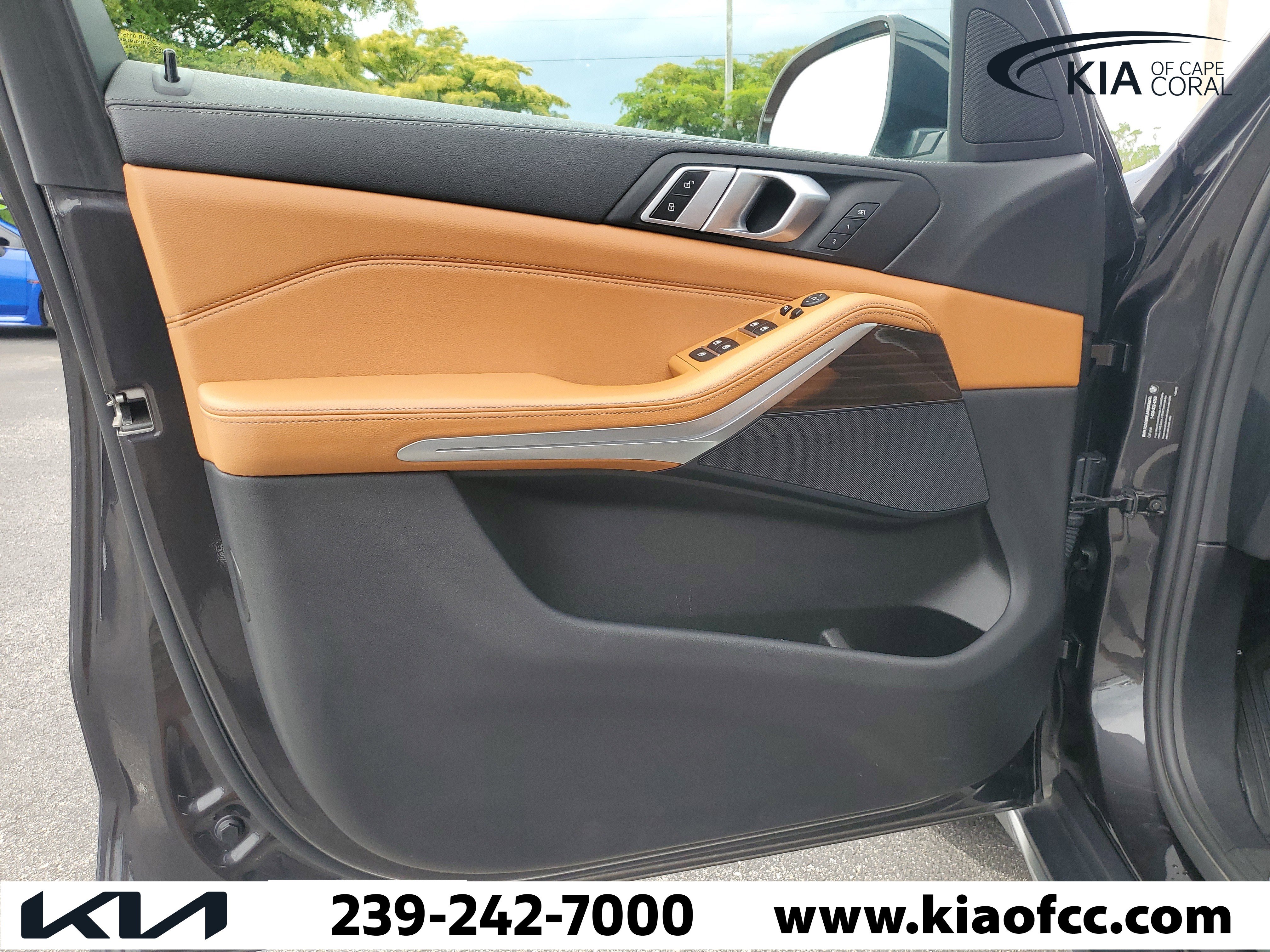 Used 2021 BMW X5 xDrive40i w/ Convenience Package AWD/4WD image 21
