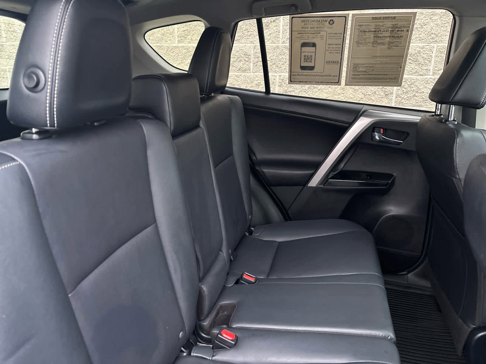 Used 2018 Toyota RAV4 Limited image 26