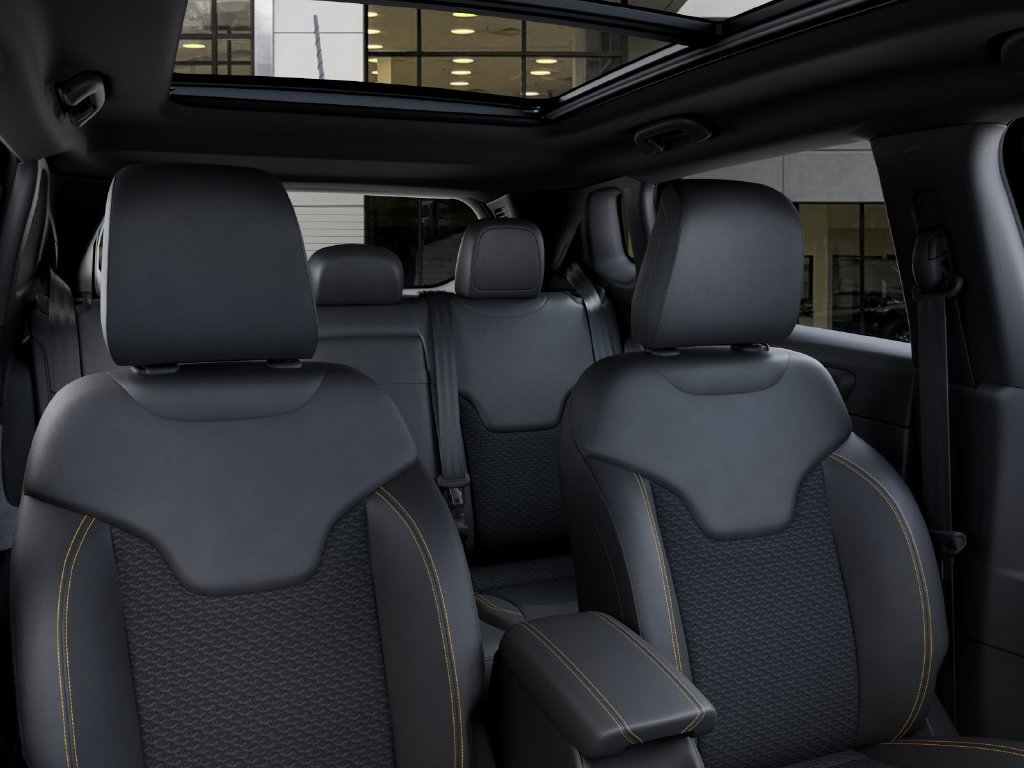 New 2026 Jeep Compass Latitude AWD/4WD image 26