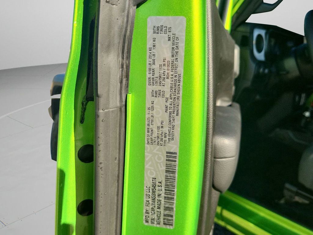 Used 2025 Jeep Wrangler Sport image 30