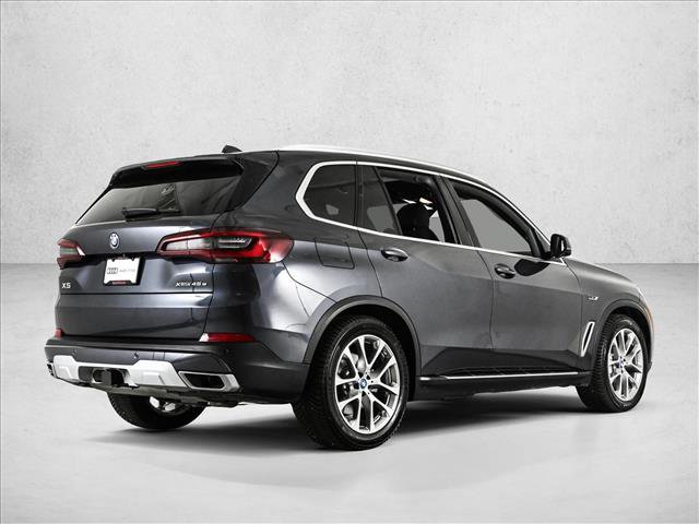 Used 2022 BMW X5 xDrive45e image 5