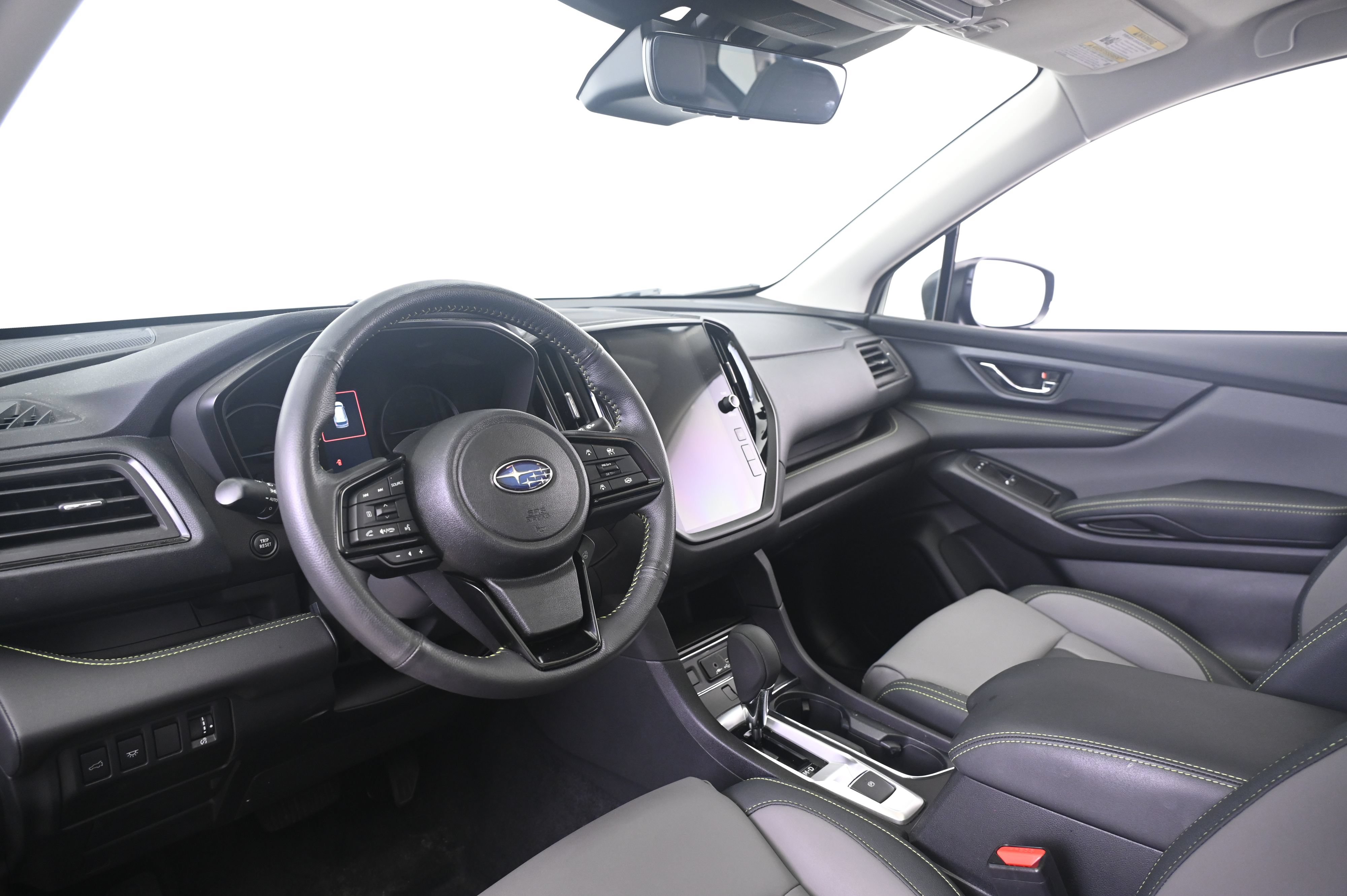 Used 2024 Subaru Ascent Onyx Edition AWD/4WD image 4
