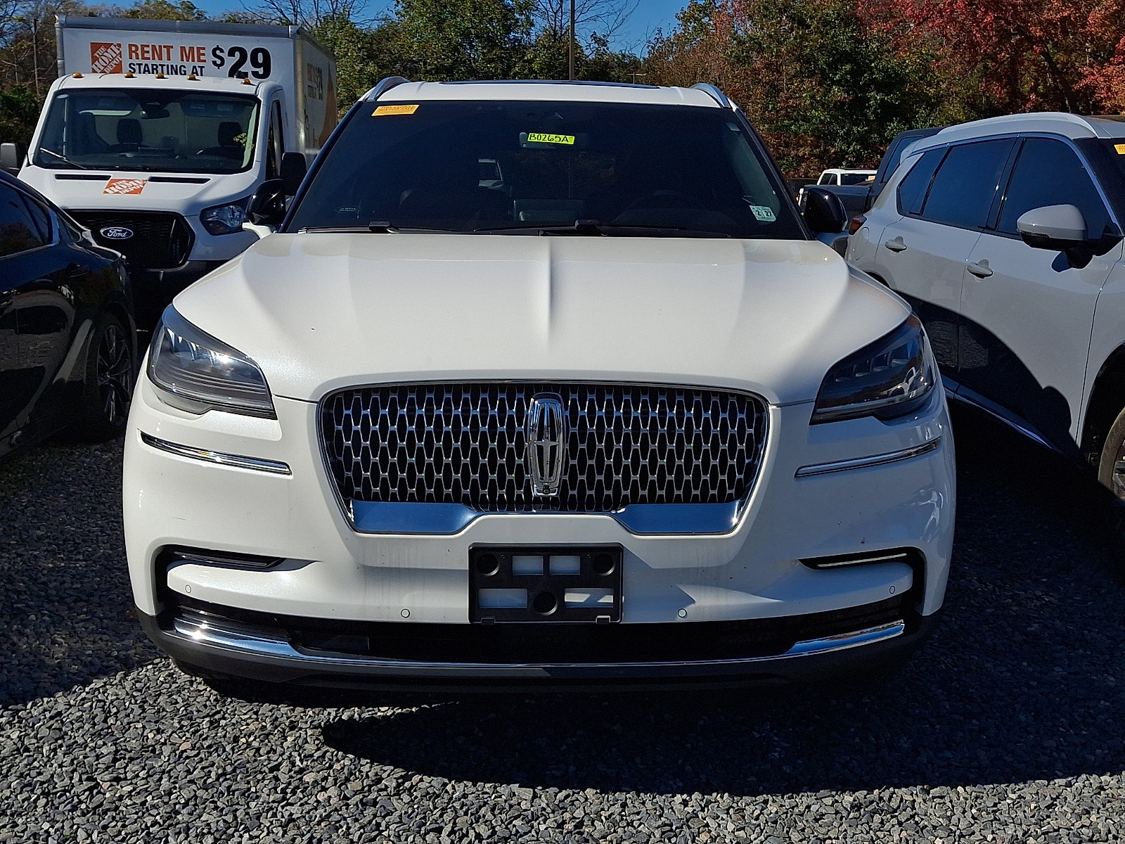 Used 2022 Lincoln Aviator Reserve w/ Elements Package Plus AWD/4WD image 2