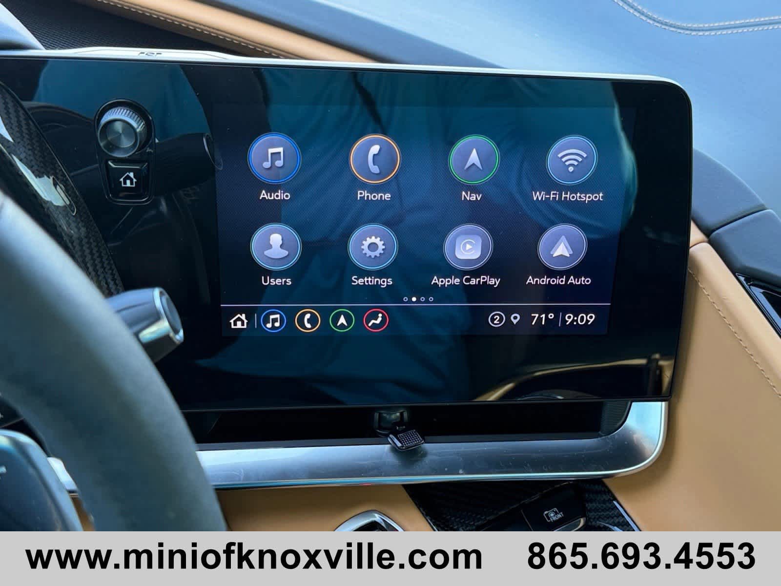 Used 2021 Chevrolet Corvette Stingray Premium Conv w/ Z51 Performance Package RWD image 23