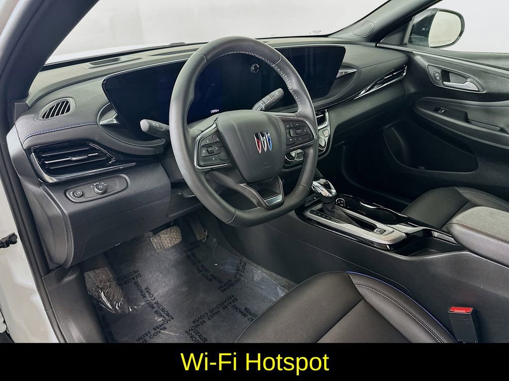 Used 2025 Buick Envista Sport Touring image 14
