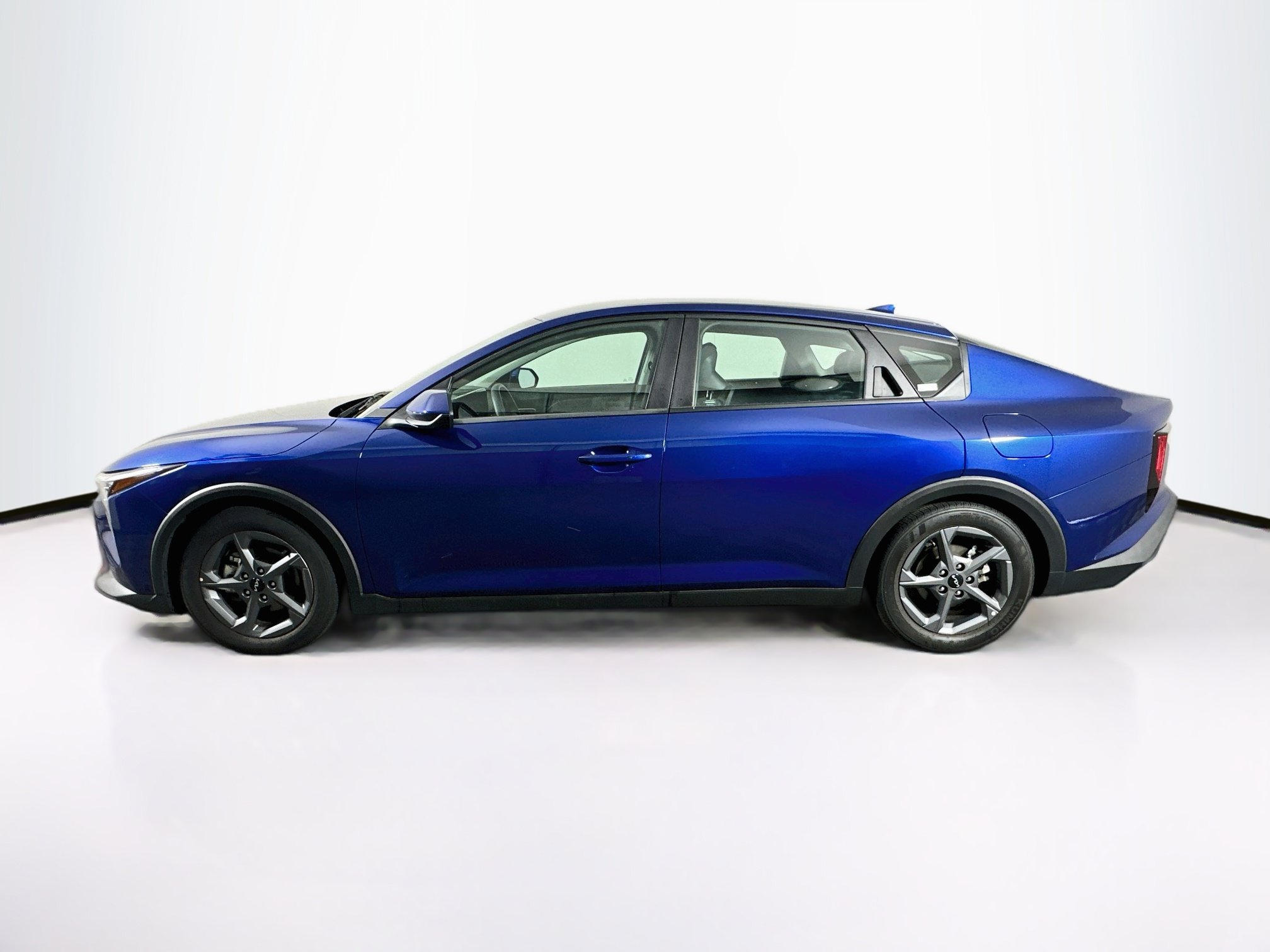Used 2025 Kia K4 FWD image 4
