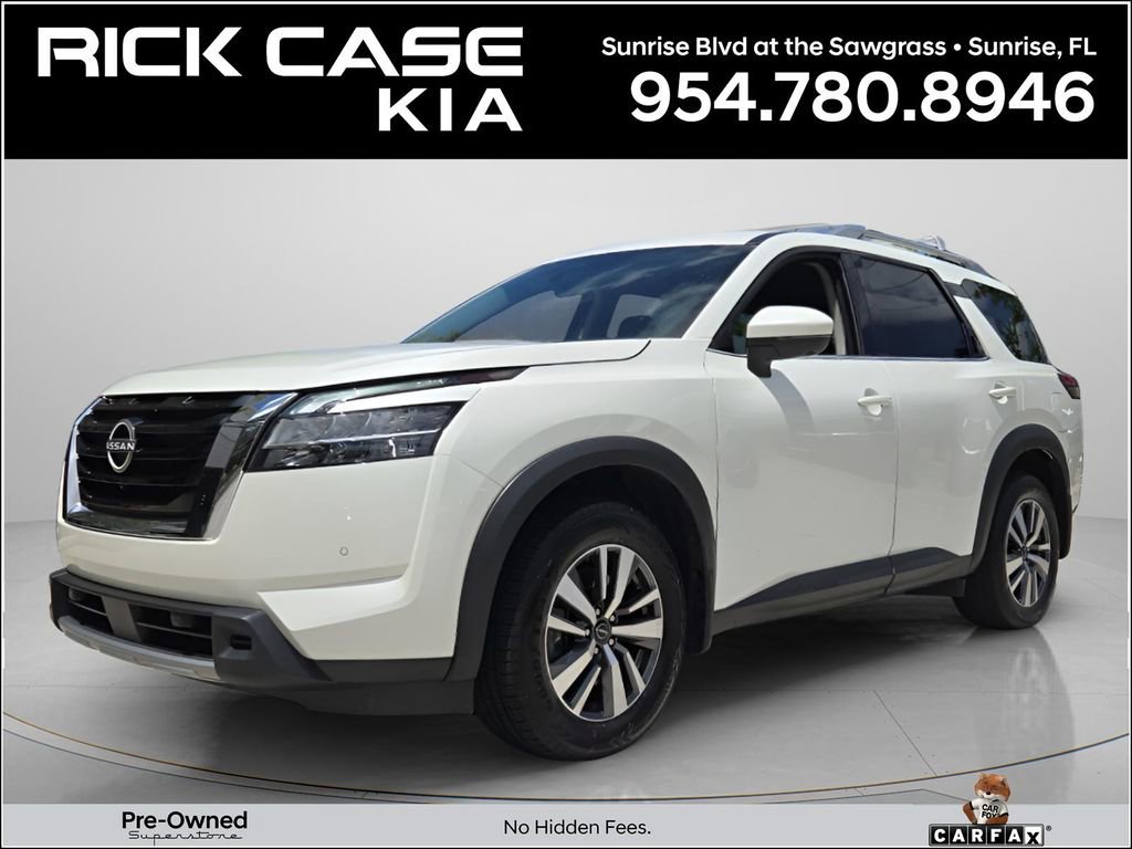 Used 2024 Nissan Pathfinder SL w/ Cargo Package